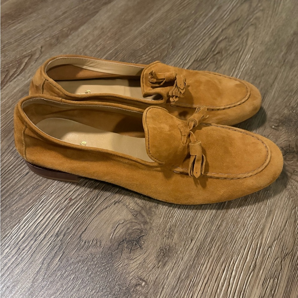 Vero Cuoio Tan Suede leather tassel loafers
